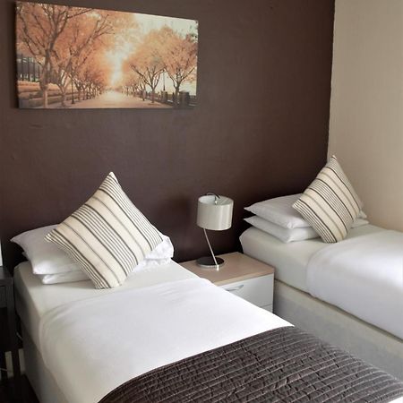 Kipps Backpackers Canterbury Eksteriør bilde