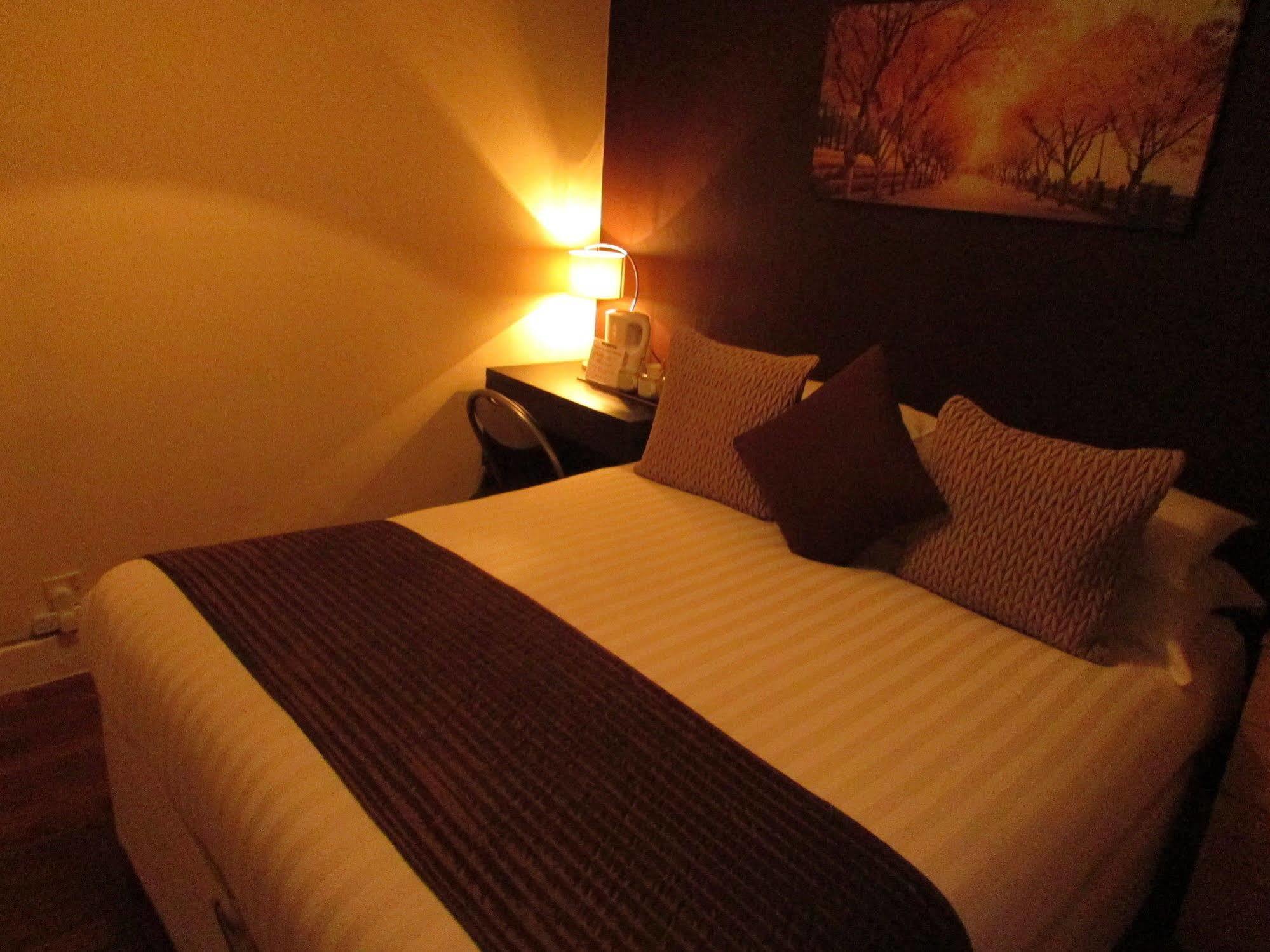 Kipps Backpackers Canterbury Eksteriør bilde